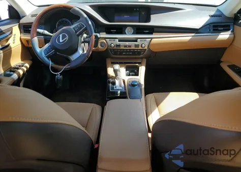 2016 Lexus Es 350 z USA, uszkodzony, nr VIN 58ABK1GG5GU025561